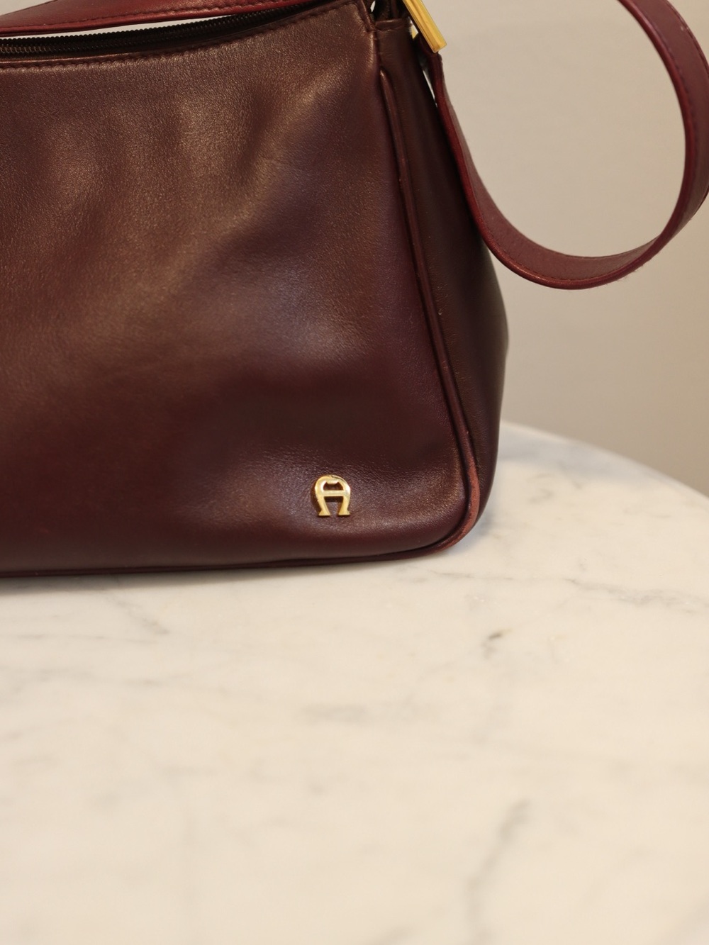 Etienne Aigner Oxblood Leather Shoulder Bag with Gold Hardware - Picture 3 of 9